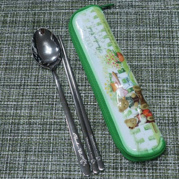 테오도어 어린이 도시락 수저 젓가락 집 세트, 1개 가격 추이 테오도어 어린이 도시락 수저 젓가락 집 세트, 1개 - 최저가 9,300원